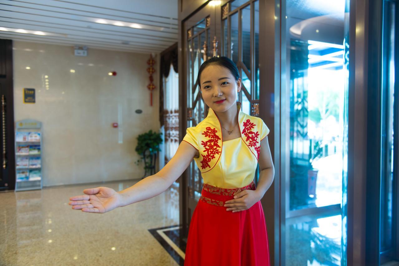 Dunhuang Isiting Hotel Extérieur photo